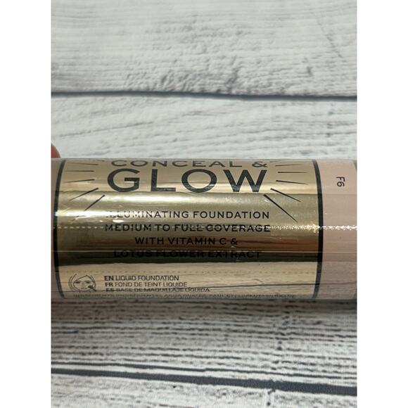New Makeup Revolution Conceal & Glow F6 Illuminating Foundation 0.7 fl oz / 23ml - Picture 4 of 8